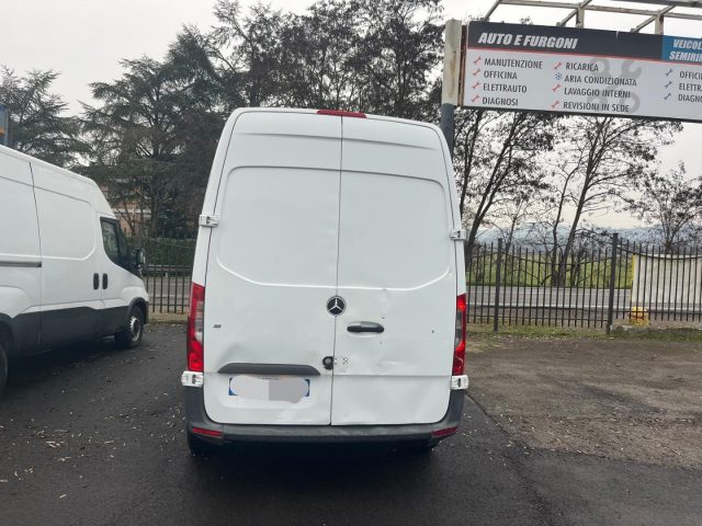 MERCEDES-BENZ Sprinter usata, con Sensore di luce