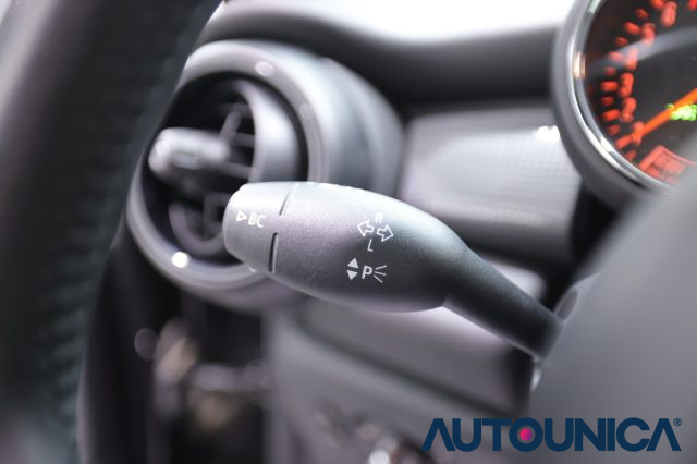 MINI Cooper usata, con Fari LED