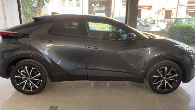 TOYOTA C-HR usata, con Airbag