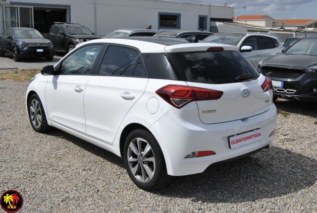 HYUNDAI i20 usata, con Lettore CD