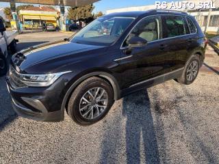VOLKSWAGEN Tiguan usata, con Fari LED