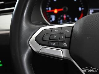 VOLKSWAGEN Passat Variant usata, con Autoradio digitale