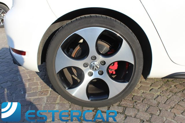 VOLKSWAGEN Golf usata, con Climatizzatore