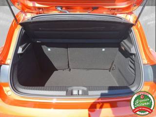 RENAULT Clio usata, con Specchietti laterali elettrici