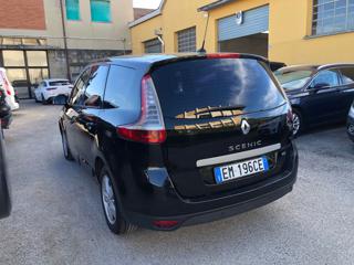 RENAULT Scenic usata, con Chiusura centralizzata