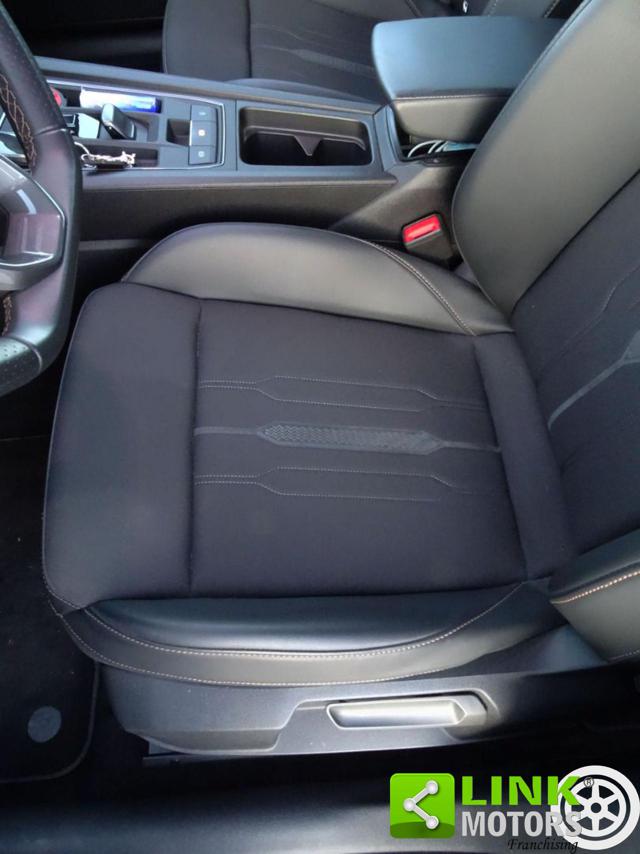 CUPRA Leon usata, con Park Distance Control