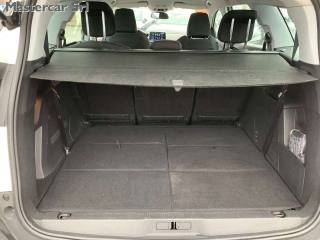 PEUGEOT 5008 usata, con Vetri oscurati