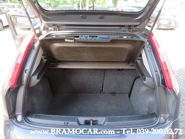 FIAT Punto usata, con Luce d