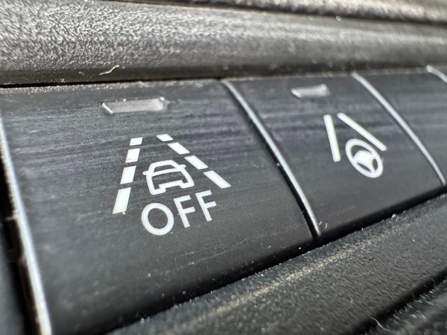 PEUGEOT 3008 usata, con Bracciolo