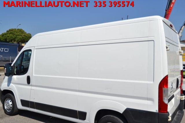 PEUGEOT Boxer usata, con Fendinebbia