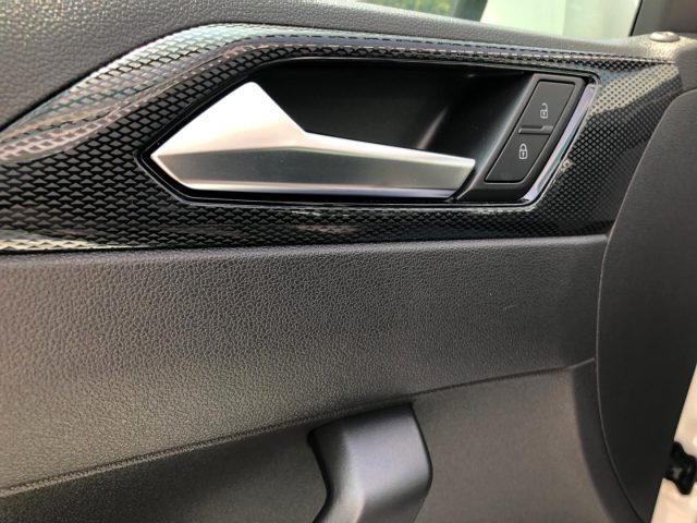 VOLKSWAGEN Taigo usata, con Sedile posteriore sdoppiato