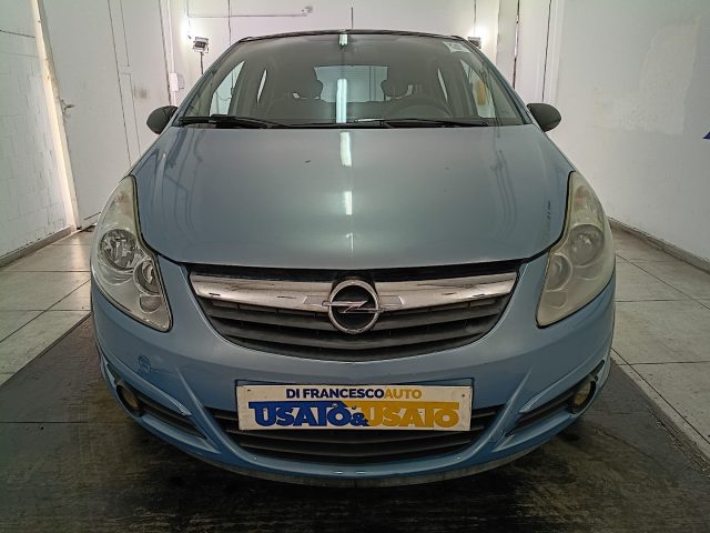OPEL Corsa usata, con Cruise Control