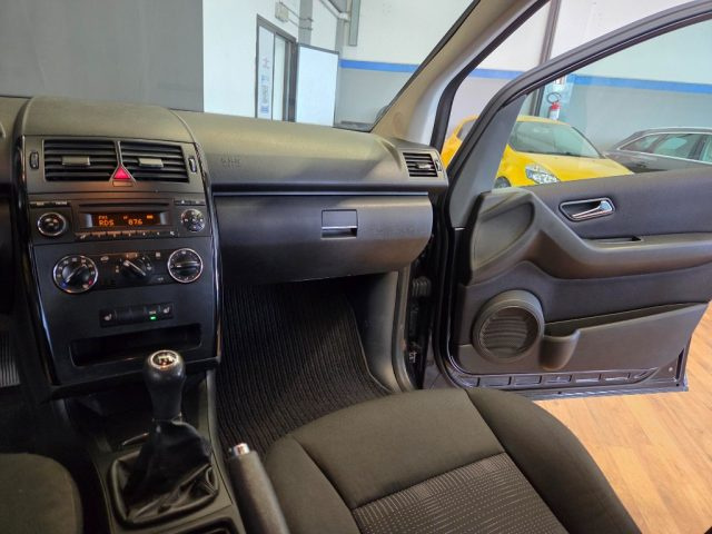 MERCEDES-BENZ A 160 usata, con Fendinebbia