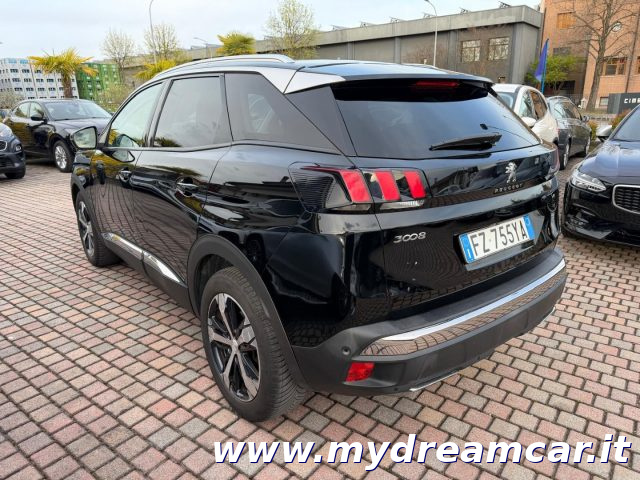 PEUGEOT 3008 usata, con Autoradio