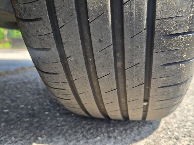 VOLKSWAGEN Taigo usata 178
