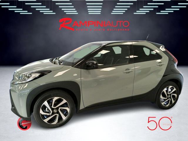 TOYOTA Aygo X usata 12
