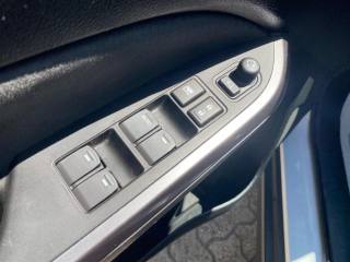 SUZUKI Vitara usata, con Fari LED