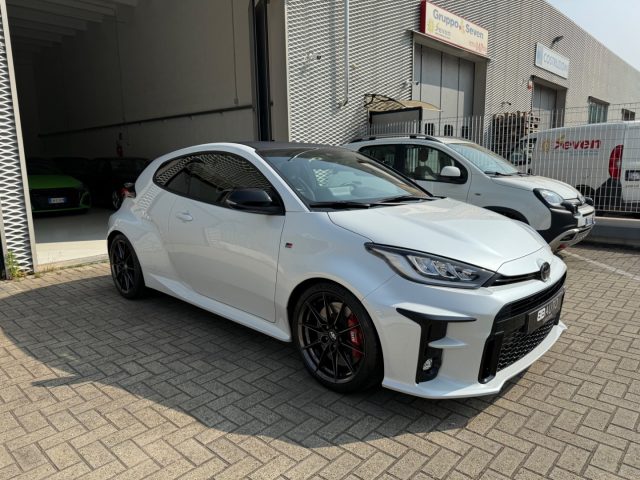 TOYOTA Yaris usata, con Alzacristalli elettrici