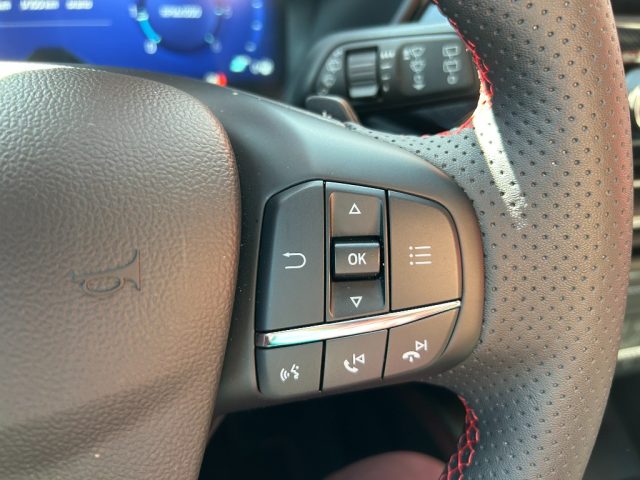 FORD Kuga usata, con USB