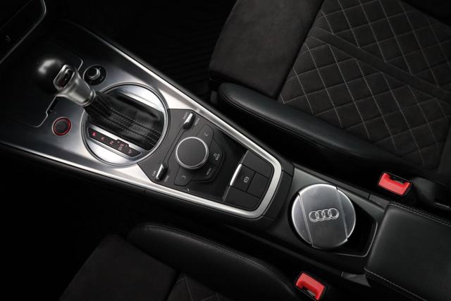 AUDI TT usata, con Interni in pelle