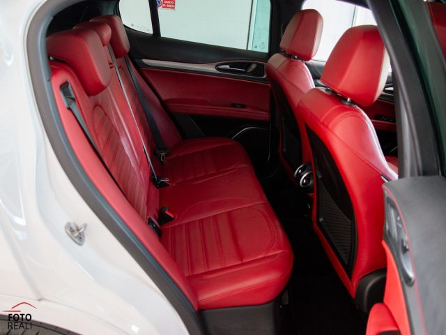 ALFA ROMEO Stelvio usata, con Chiusura centralizzata telecomandata