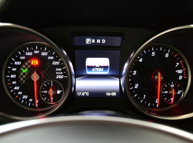 MERCEDES-BENZ SLC 180 usata, con Controllo trazione