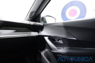 PEUGEOT 2008 usata, con Isofix