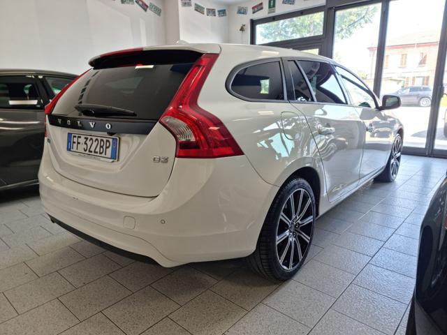 VOLVO V60 usata, con Airbag Passeggero