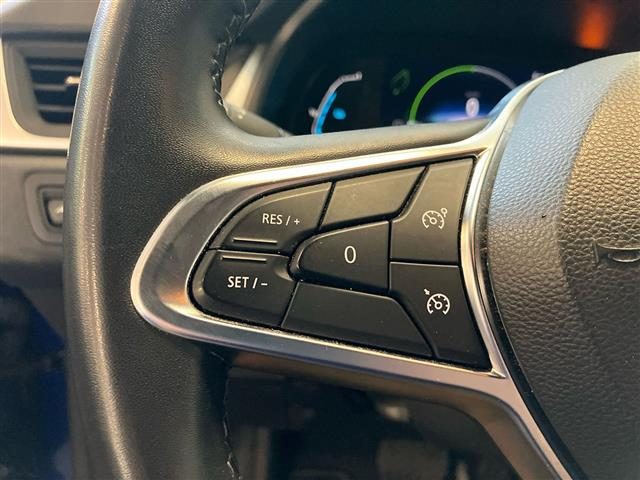 RENAULT Captur usata, con Hill holder