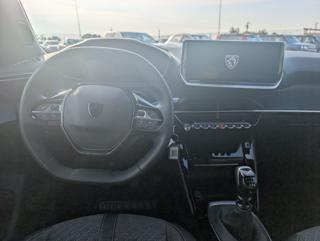 PEUGEOT 2008 usata, con Controllo automatico clima