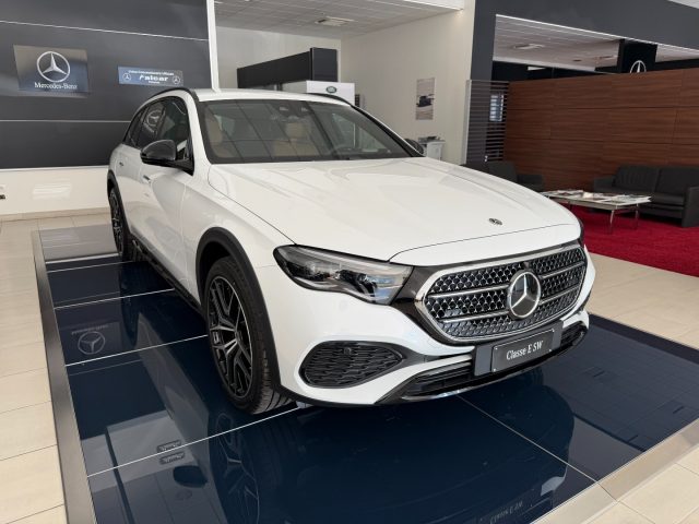 MERCEDES-BENZ E 220 usata, con ABS