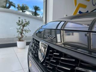 PEUGEOT 208 usata, con Autoradio