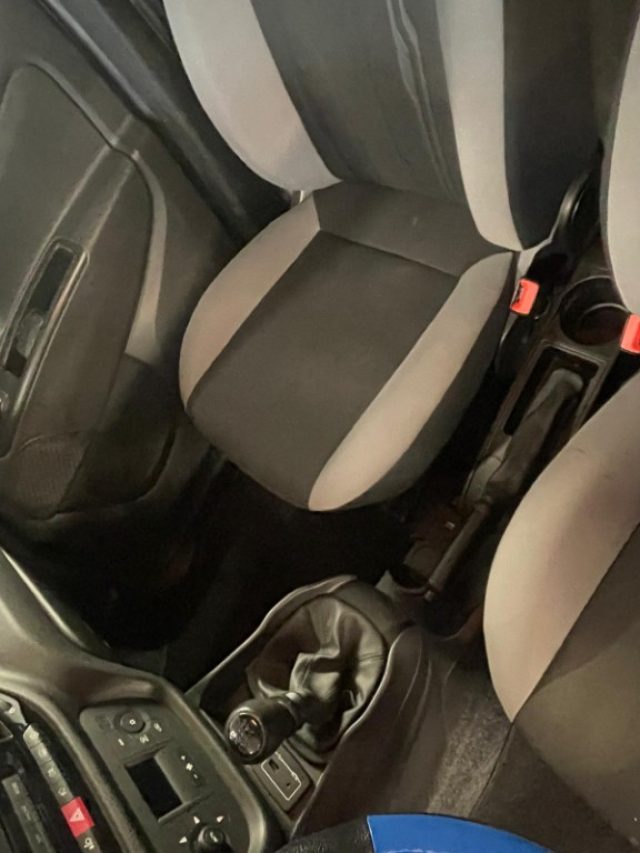 FIAT Doblo usata, con Autoradio