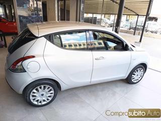 LANCIA Ypsilon usata, con Airbag Passeggero