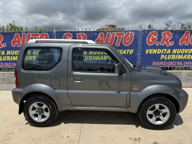 SUZUKI Jimny usata, con Cerchi in lega