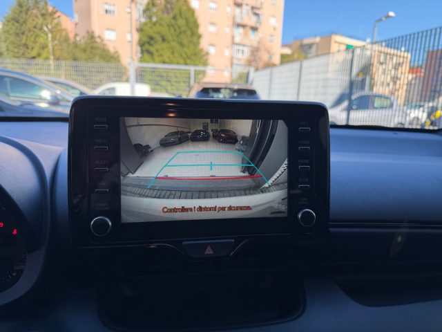 TOYOTA Yaris usata, con Fendinebbia