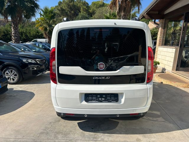 FIAT Doblo usata, con Alzacristalli elettrici