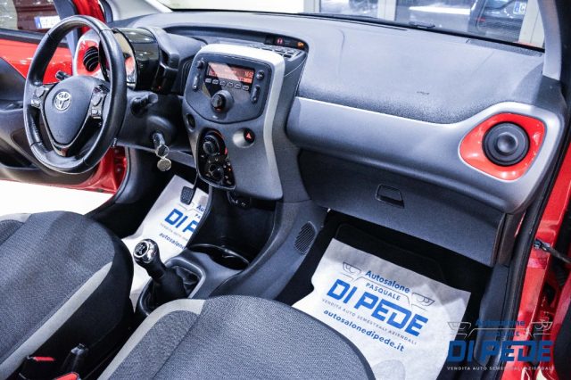TOYOTA Aygo usata, con Telecamera per parcheggio assistito