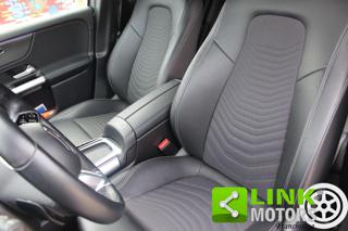 MERCEDES-BENZ GLA 200 usata, con Regolazione elettrica sedili