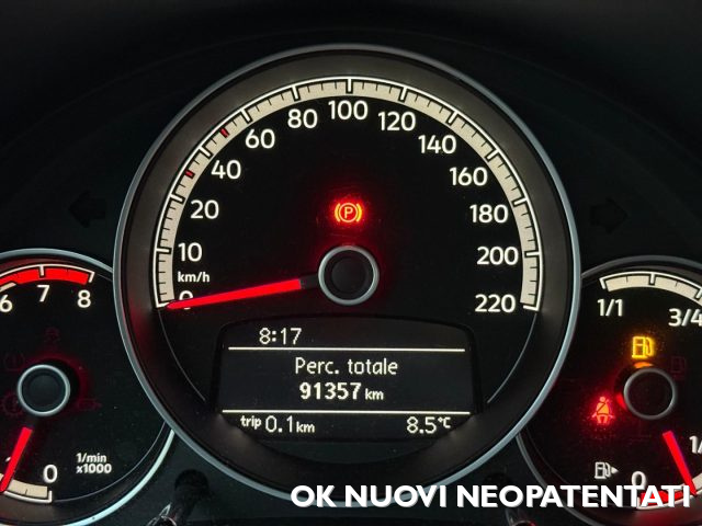 VOLKSWAGEN up! usata, con Controllo trazione