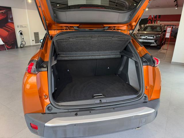 PEUGEOT 2008 usata, con Telecamera per parcheggio assistito