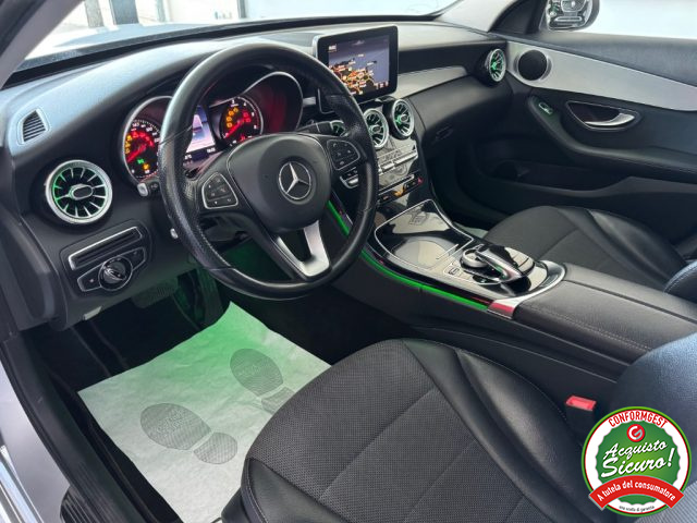MERCEDES-BENZ C 220 usata, con Autoradio