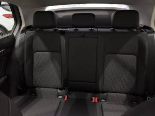 VOLKSWAGEN Golf usata, con Touch screen