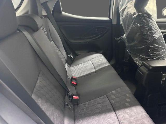 TOYOTA Yaris usata, con Alzacristalli elettrici