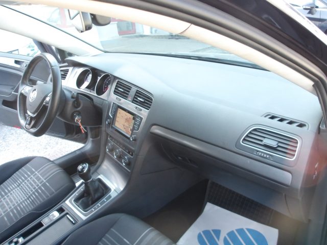 VOLKSWAGEN Golf usata 19