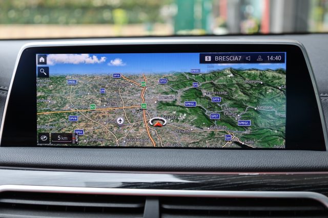 BMW 730 usata, con Fari full-led