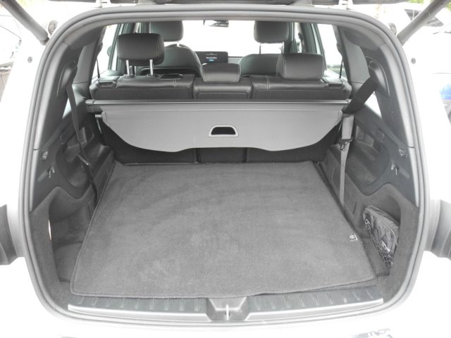 MERCEDES-BENZ GLB 200 usata, con Interni in pelle