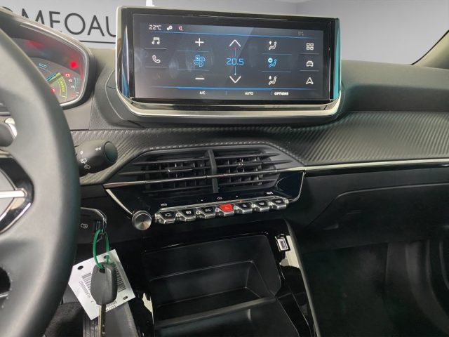 PEUGEOT 2008 usata, con Specchietti laterali elettrici