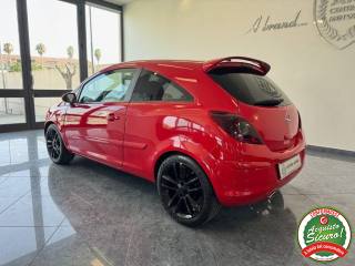 OPEL Corsa usata, con Autoradio