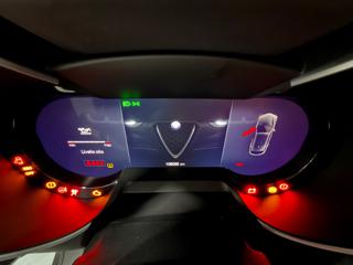 ALFA ROMEO Stelvio usata, con Carica per smartphone a induzione